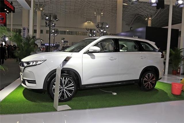 长安欧尚X7 EV版亮相，综合工况续航405km