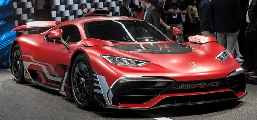 实拍全澳首台AMG ONE，全世界年纪最大的车主？