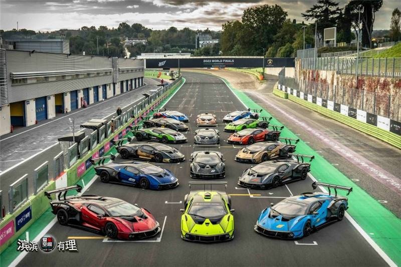 02 - 2023兰博基尼Super Trofeo超级挑战赛世界总决赛创下纪录_副本.jpg