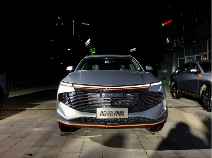 新科技旗舰SUV，哈弗神兽来袭！