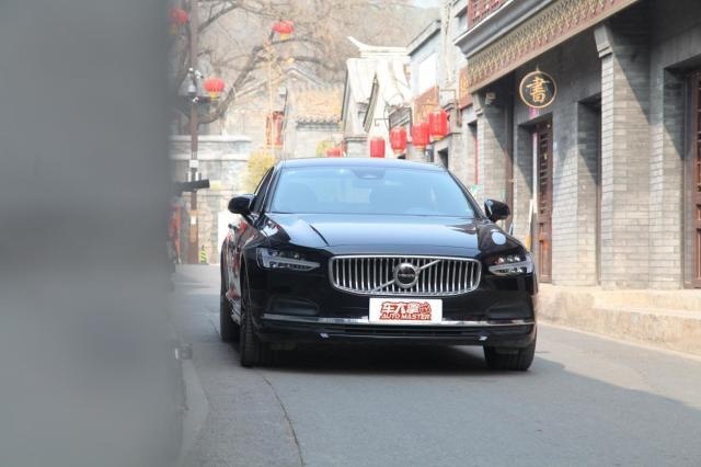 与沃尔沃S90一起探访老舍笔下的千年“驼铃古道”
