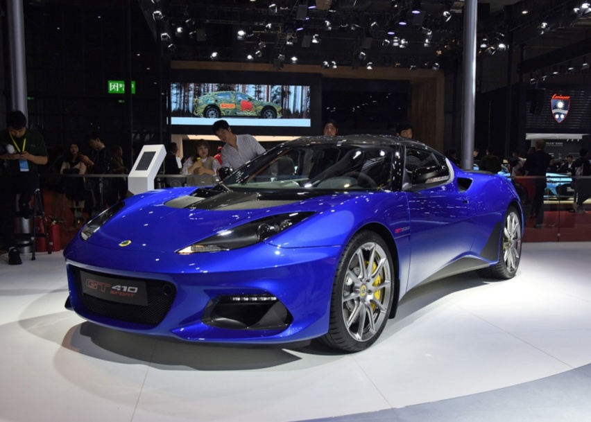 3.5L V6机械增压，4.1秒破百，极速280km/h