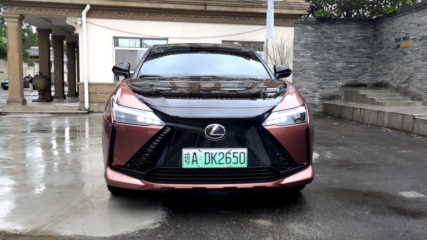 更优雅的快乐 试驾雷克萨斯RZ 450e