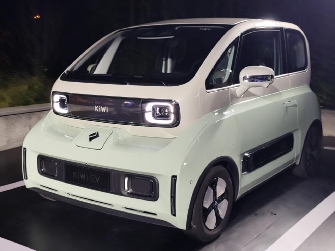 2023款宝骏KiWi EV上市 售价8.78-10.28万