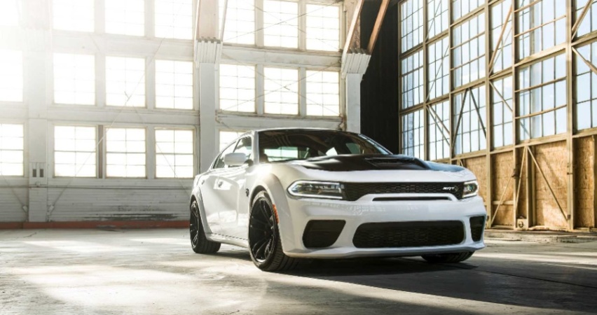 Dodge Charger SRT Hellcat Rede