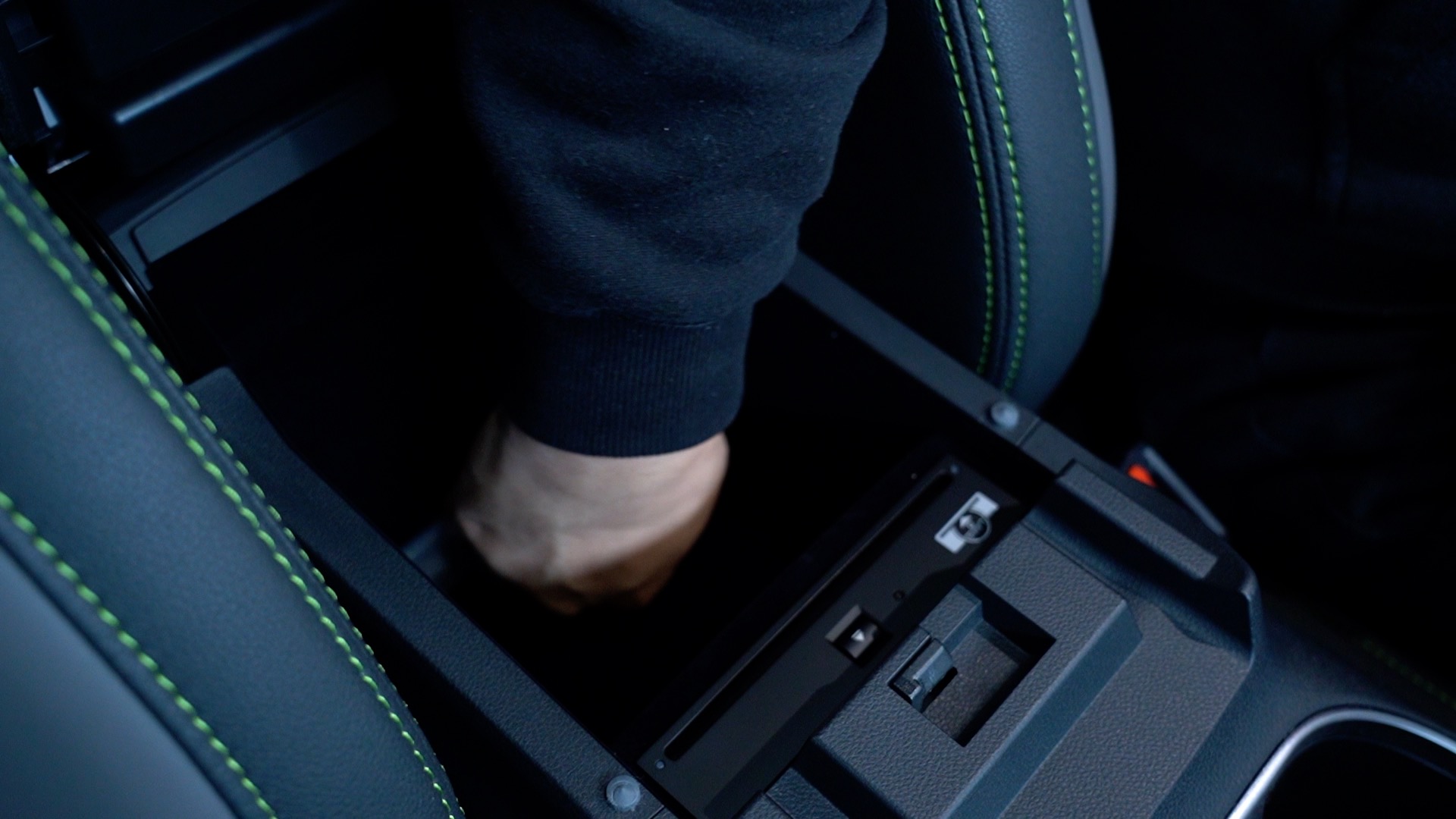 ���CD�У�������g���ӻ���2021��˹���������п��_�w�