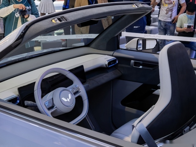 上海车展最受女生欢迎的敞篷电车，预计2022年量产