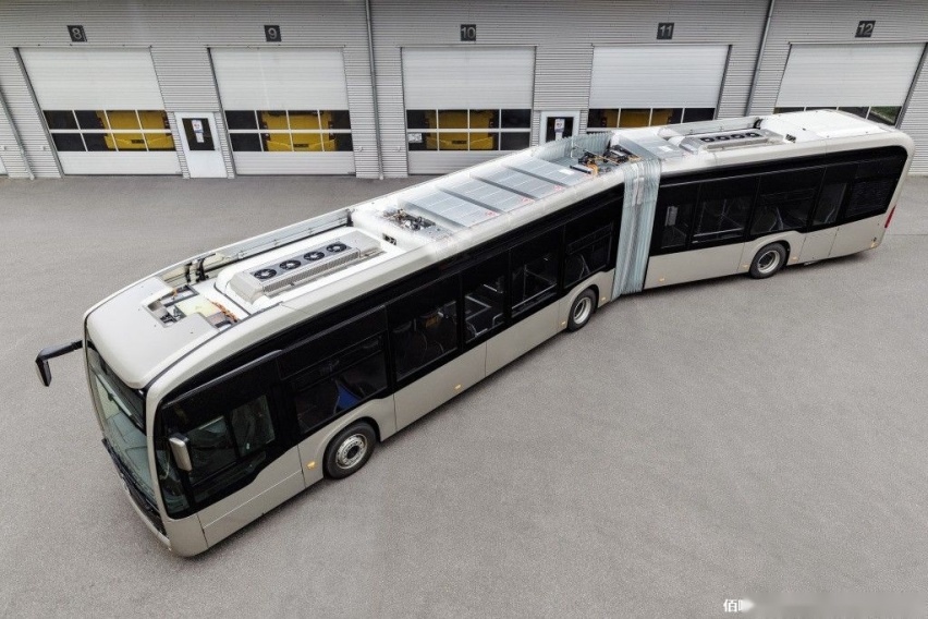 mercedes-benz-ecitaro-g-might-arrive-as-the-world-s-first-solid-state-battery-ev_5.jpg