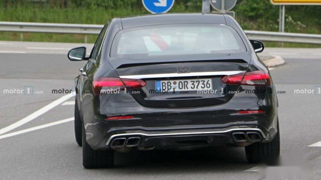 奔驰肌肉轿车 AMG E63谍照曝光