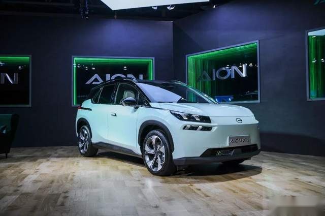 试驾AION V Plus充电5分钟就能续航207km？堪称空间魔术师