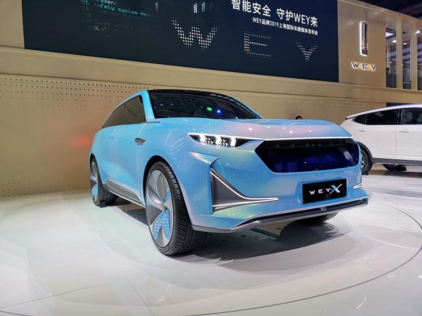 WEY携多款车型亮相上海车展，其中一款车型4.6秒破百