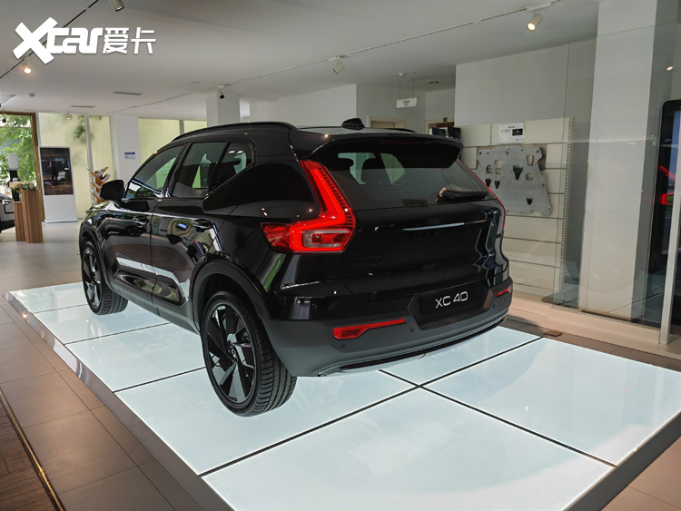 都市精英高品质之选 体验沃尔沃xc40极夜黑