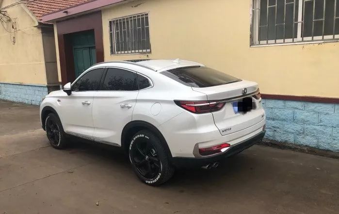 操控不错、后排空间略小，看车主如何评价CS85 COUPE！