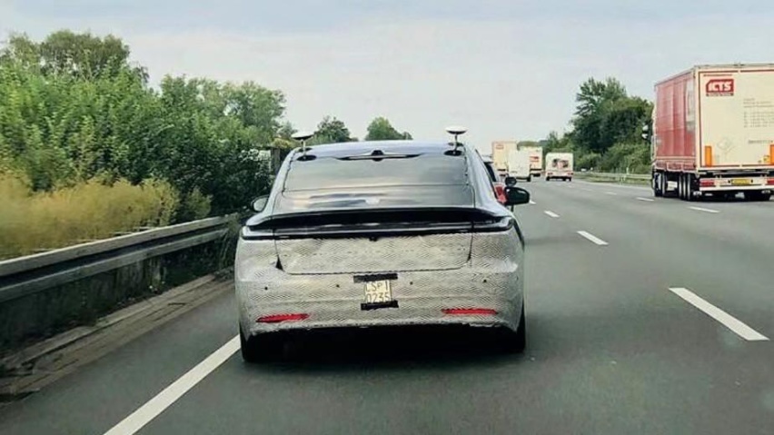 彩蛋有几个，解析蔚来，要发智能化最强的旅行车？