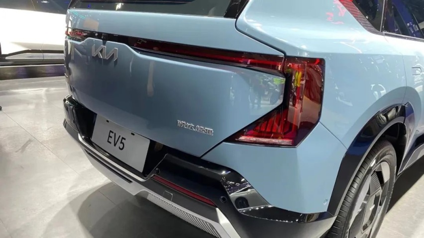成都车展丨28.28万元起，起亚EV6上市，EV5同步预售