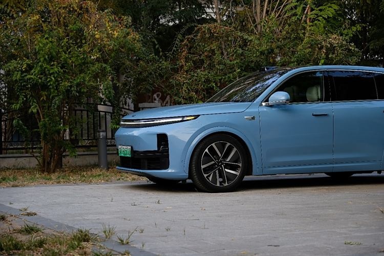 不要总盯着MPV 或许理想L7才是最适合家用的那台车