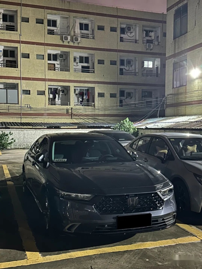 素雅姿态风的本田11代雅阁，
