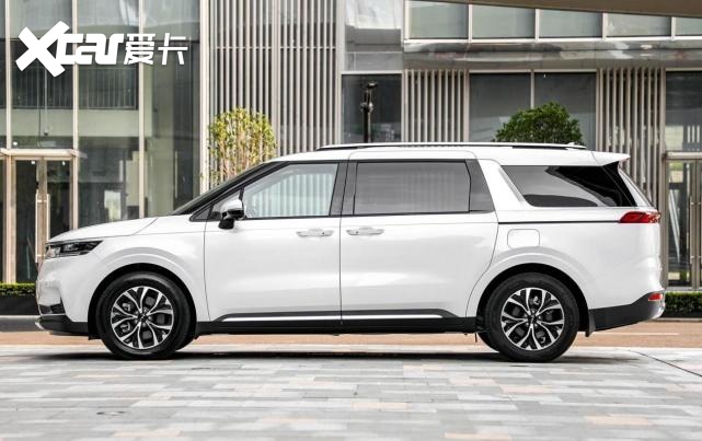 赛那、GL8最强队对手？全新起亚嘉华上市 ，28.89万起售