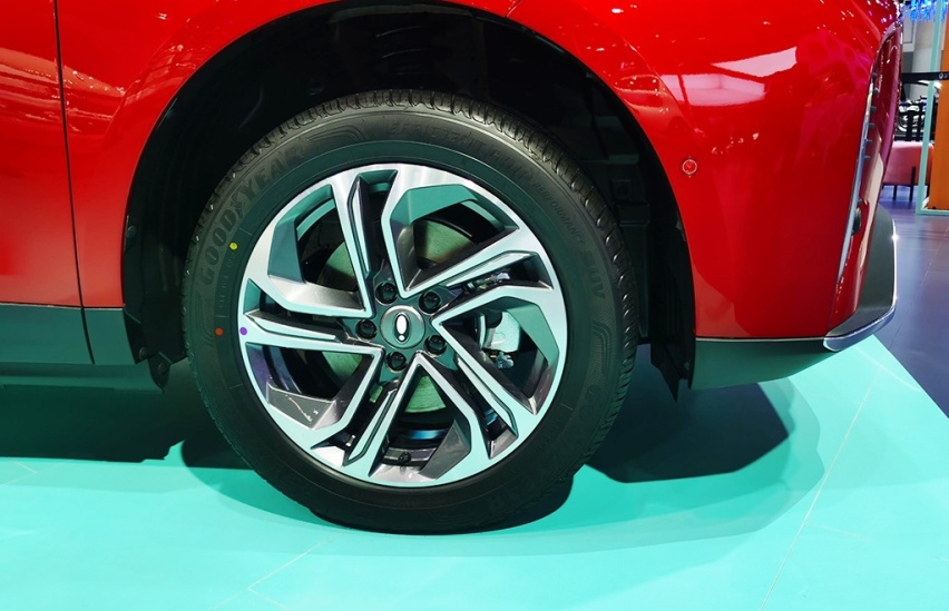 2021成都车展：欧拉樱桃猫正式发布，续航超600km！