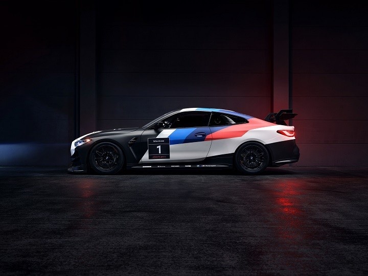 宝马 M4 GT4赛车发表，这价格你能接受吗？