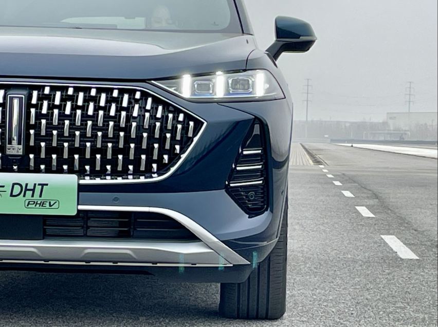 魏牌摩卡DHT-PHEV，彻底解决里程焦虑痛点？