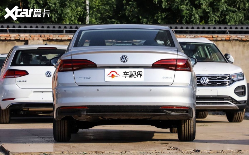 优惠3万10万就能落地的紧凑型轿车宝来和明锐该怎么选