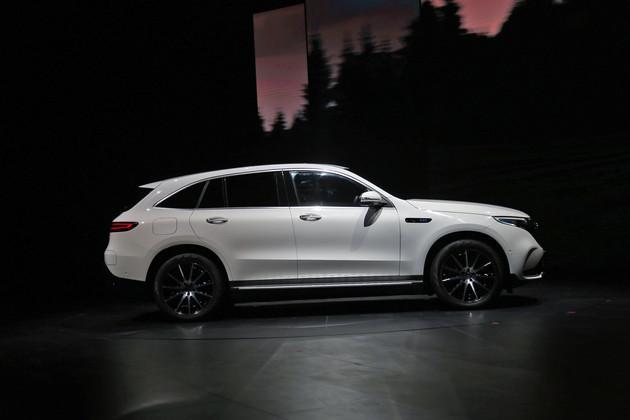 来自奥迪、奔驰的新能源SUV，年内要上市，不算便宜但科技抢眼