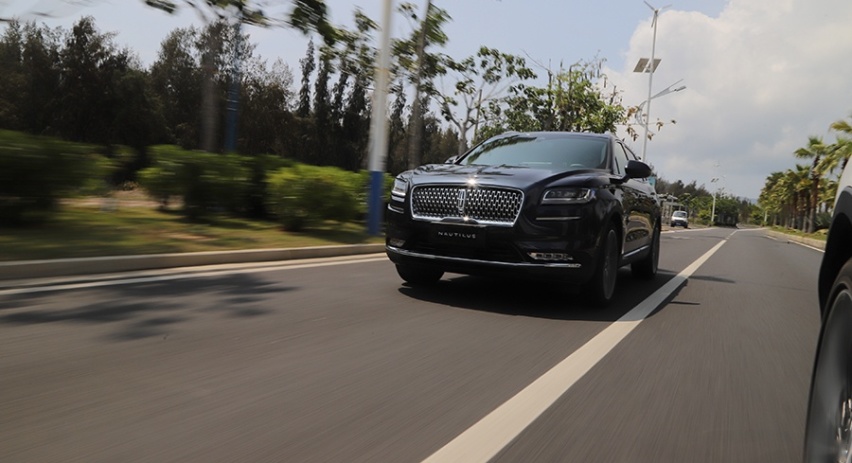 【鹏哥聊车】40万左右最值的V6？试驾林肯航海家2.7T