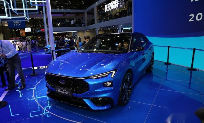 智能化变革的开始？长安福特EVOS预售22.78万元起