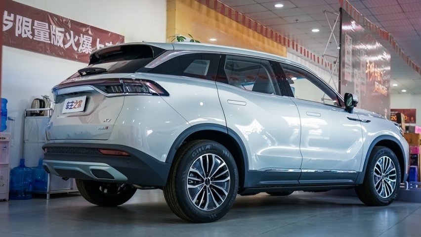 BEIJING-X7贺岁版到店实拍：高性价比的大五座SUV