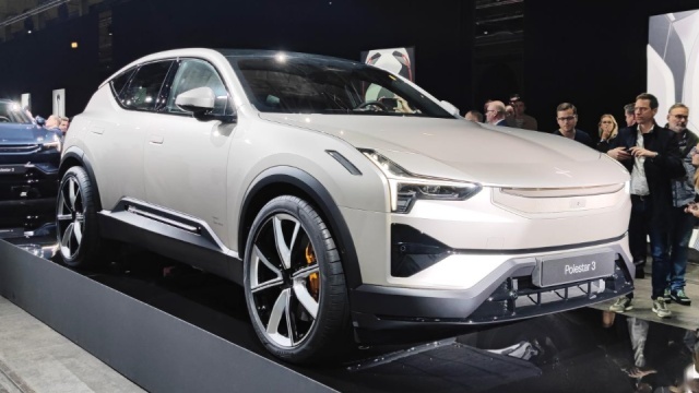 价格能买2台蔚来，但智能和配置一般，Polestar 3凭啥卖百万？