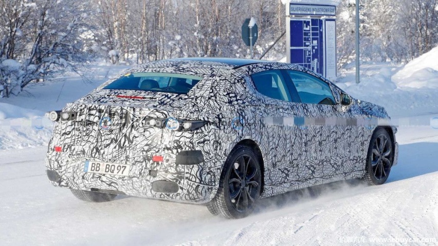 mercedes-benz-eqe-new-spy-photo-rear-three-quarters.jpg