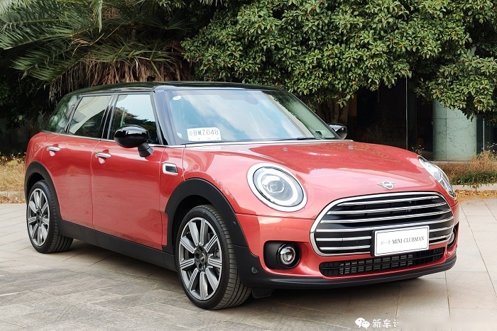 新款MINI CLUBMAN首试：这回让我们聊聊MINI的衣