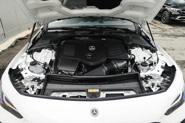 奔驰CLE级正式上市，2.0T+9AT，售价45.76-55.23万元