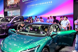 9.98 万起，阿尔法 S5太懂年轻人