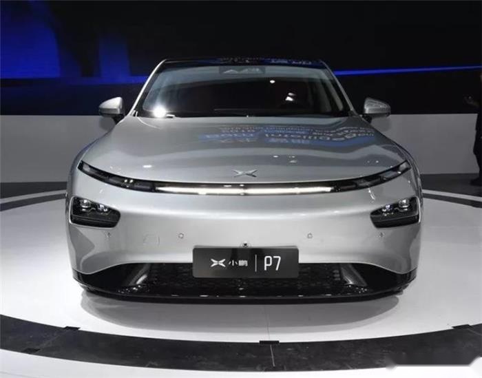 没芯片、没销量，新能源赛道还有赢家吗？