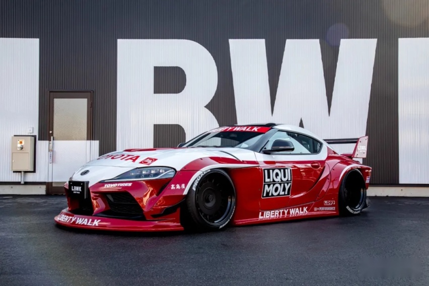 63万拿下3000公里的准新丰田Supra，还能送全套LB套件+气动？