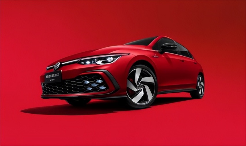 2023款高尔夫GTI，强劲的动力输出，钢炮届的一匹”黑马”