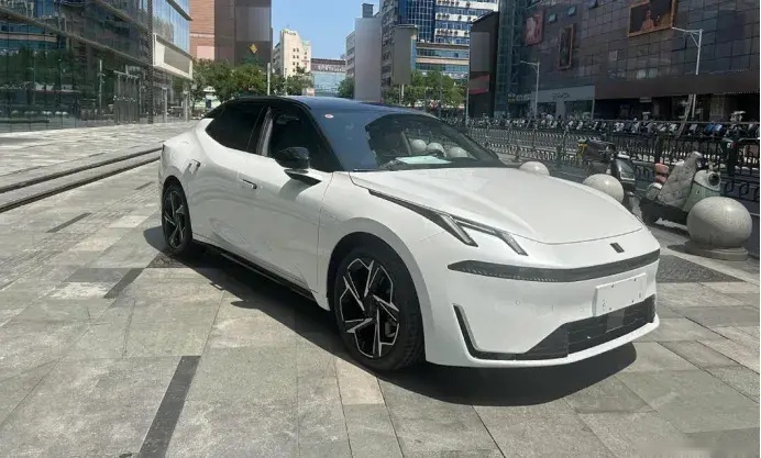 【E汽车】领克Z10最新实拍图曝光