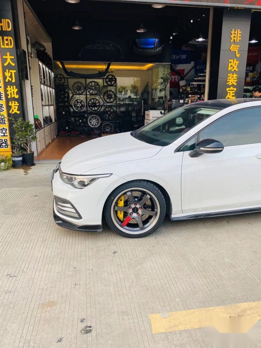 大众改装刹车案例 大众高尔夫8改装TEI Racing刹车