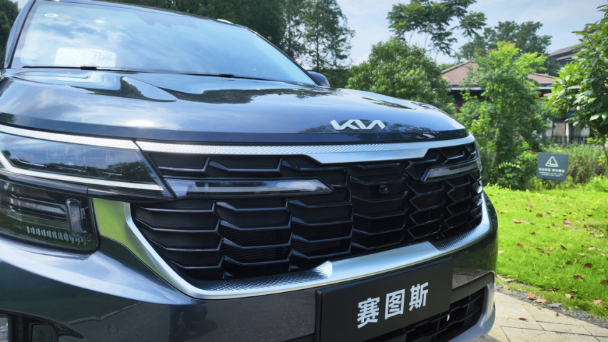年轻人的第一台家用SUV 起亚全新SUV赛图斯凭什么？