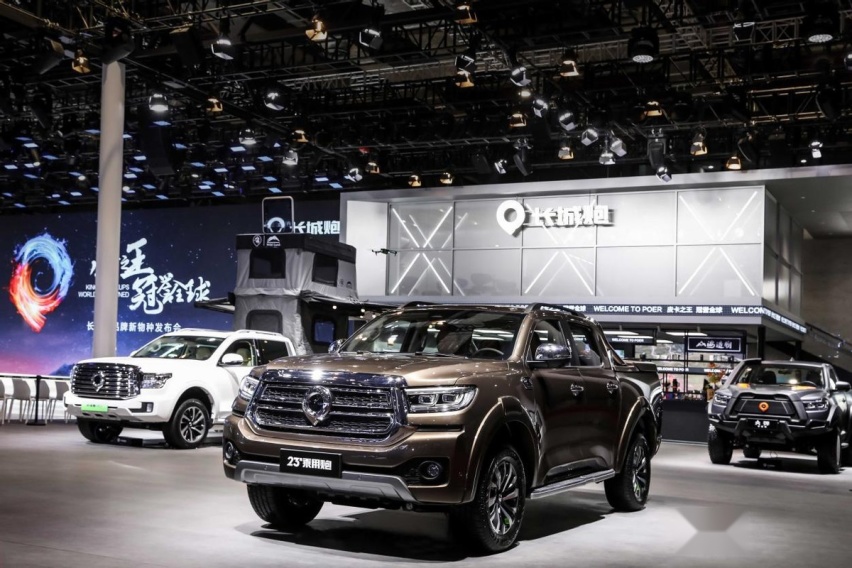 2023款乘用炮12.68万元起正式上市 长城炮最强皮卡阵容惊艳上海车