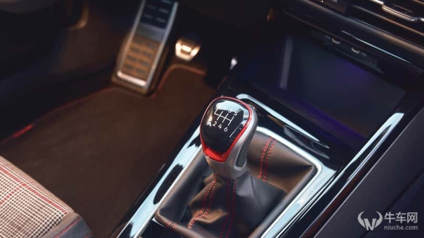 且行且珍惜，高尔夫GTI 380手动挡官图发布