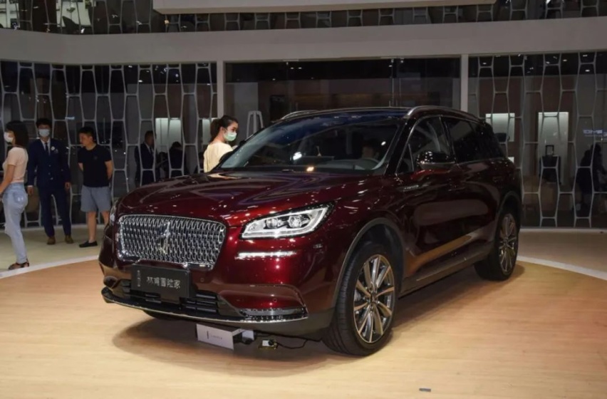 20多万买豪华SUV，离打工人最近的就是这几款了