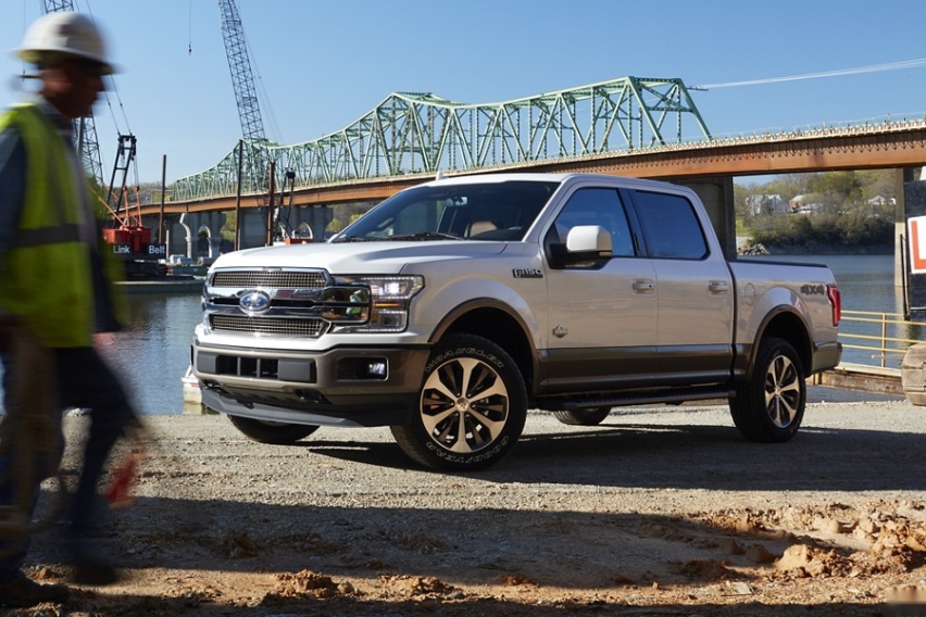 Nice车圈日报|F-150工厂重修,Luminar借壳上市