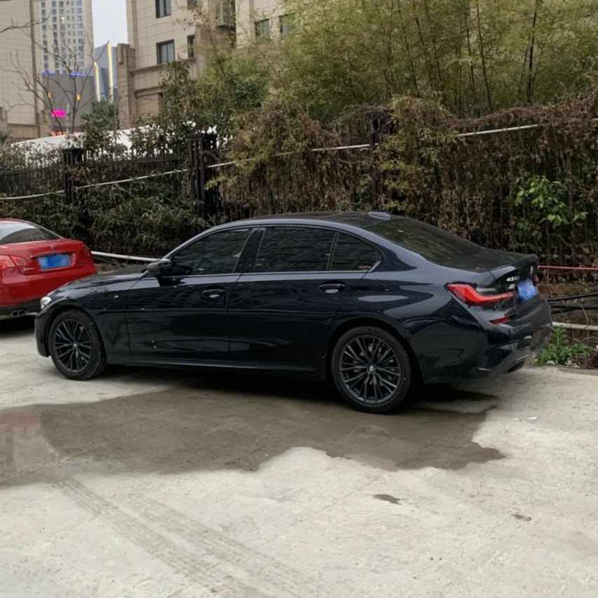 终究绕不过一台3系！宝马325Li成为TA人生第一辆车...