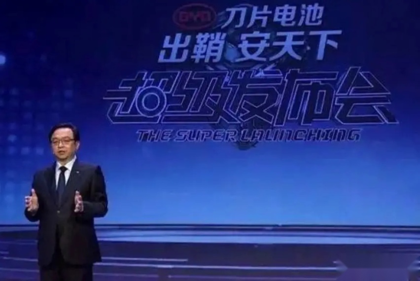 比亚迪汽车一个月两次“起火”，比亚迪电池推广只能靠“乌龙”？