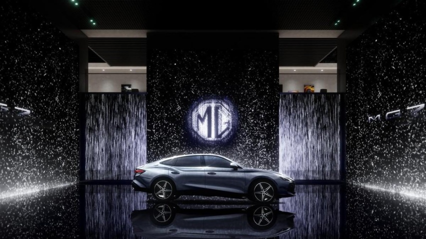 感受MG“爵”对魅力， MG7领衔多款车型齐齐亮相上海车展
