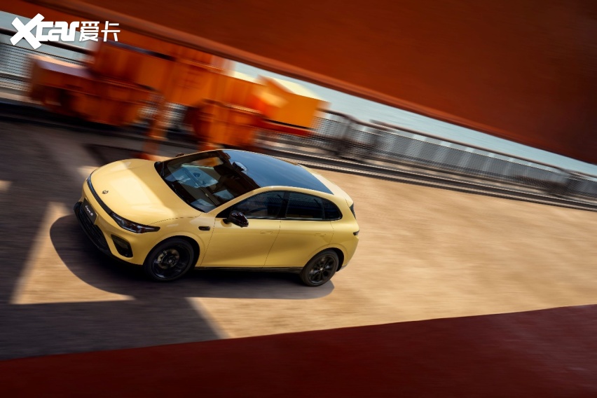 为年轻不将就，零跑Lafa5上市，限时惊喜价仅9.28万元起