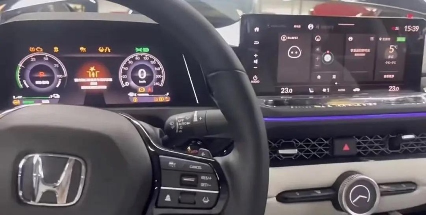 “绿牌”雅阁现身街头，配CarPlay+按键换挡，还看汉DM-i？